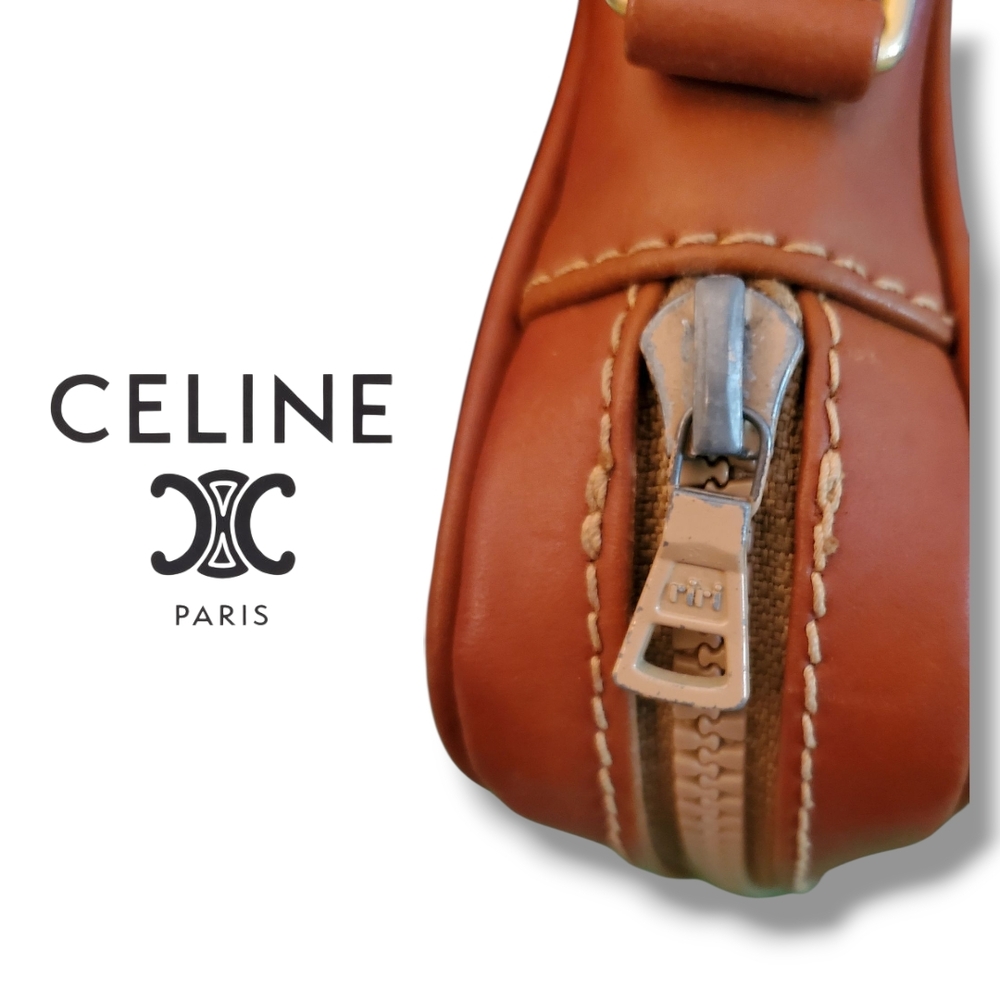 Vintage Celine Y2K Brown Monogram Clutch featuring Gold Hardware & Leather Strap - Picture 13 of 15